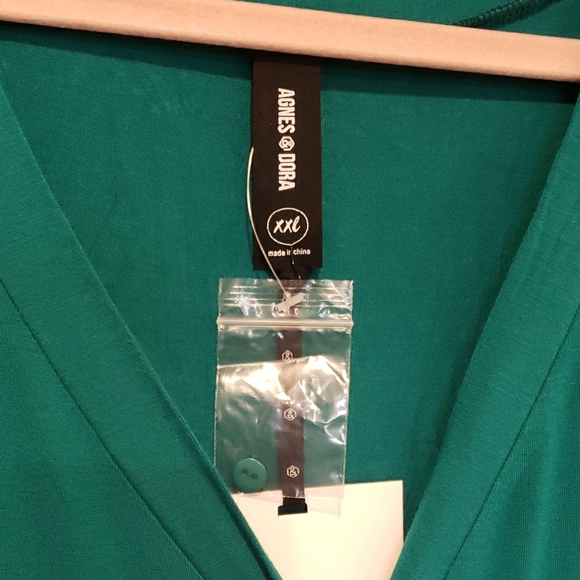 Agnes & Dora Teal V-Neck Sleeveless Long Top - Picture 2 of 6